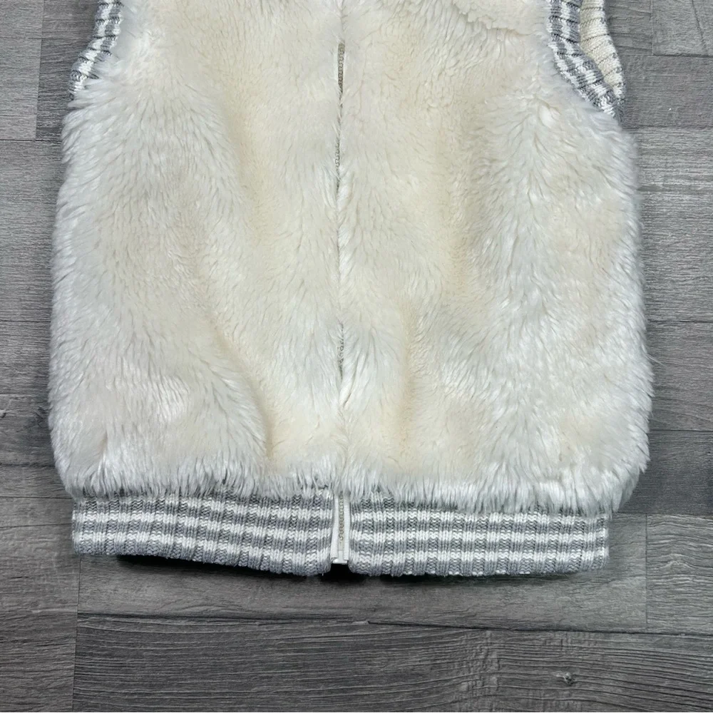 The Children's Place Toddler Girls Faux Fue Vest XS